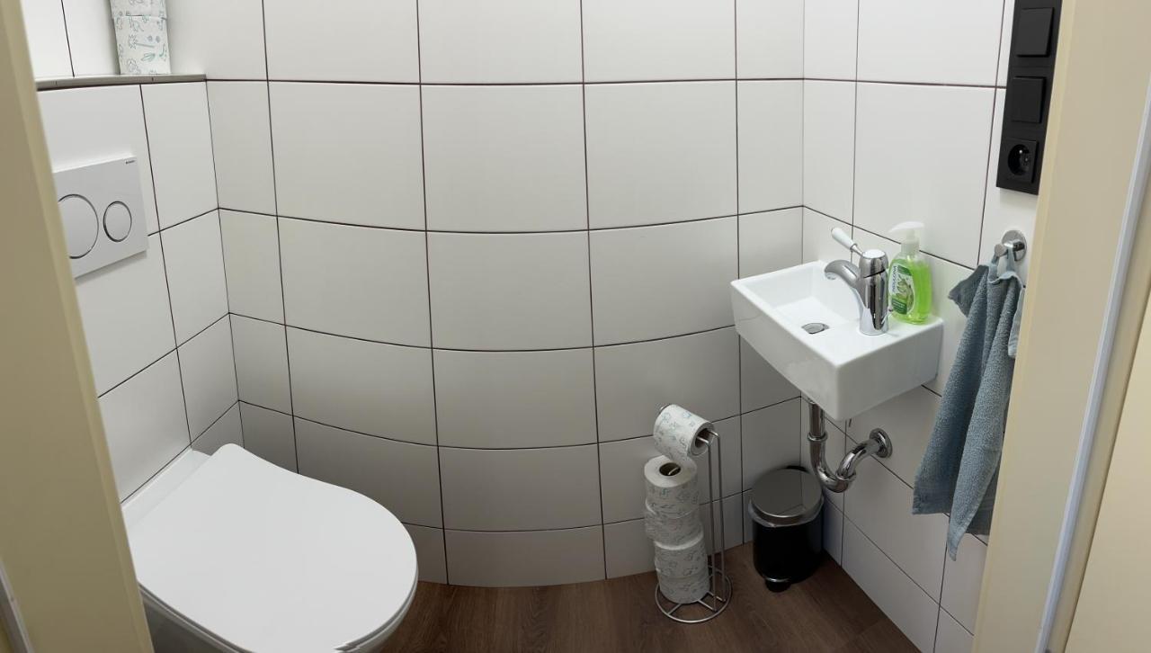 Apartment U Kralika, H, 3 Samostatne Loznice - Mezonet, Vlastni Parkovani, 50 Metru Od Vleku , Vysousece Bot V Lyzarne