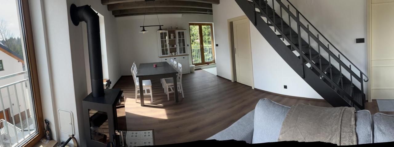 U Kralika, H, 3 Samostatne Loznice - Mezonet, Vlastni Parkovani, 50 Metru Od Vleku , Vysousece Bot V Lyzarne Apartment *