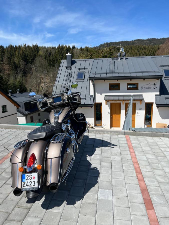 U Kralika, H, 3 Samostatne Loznice - Mezonet, Vlastni Parkovani, 50 Metru Od Vleku , Vysousece Bot V Lyzarne Apartment Dolni Morava